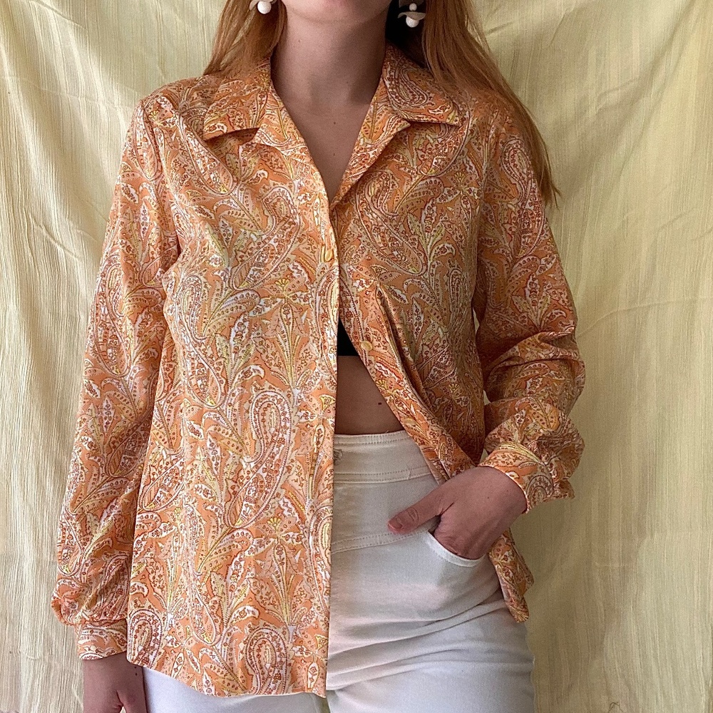 VINTAGE sunshine paisley button up (1958)